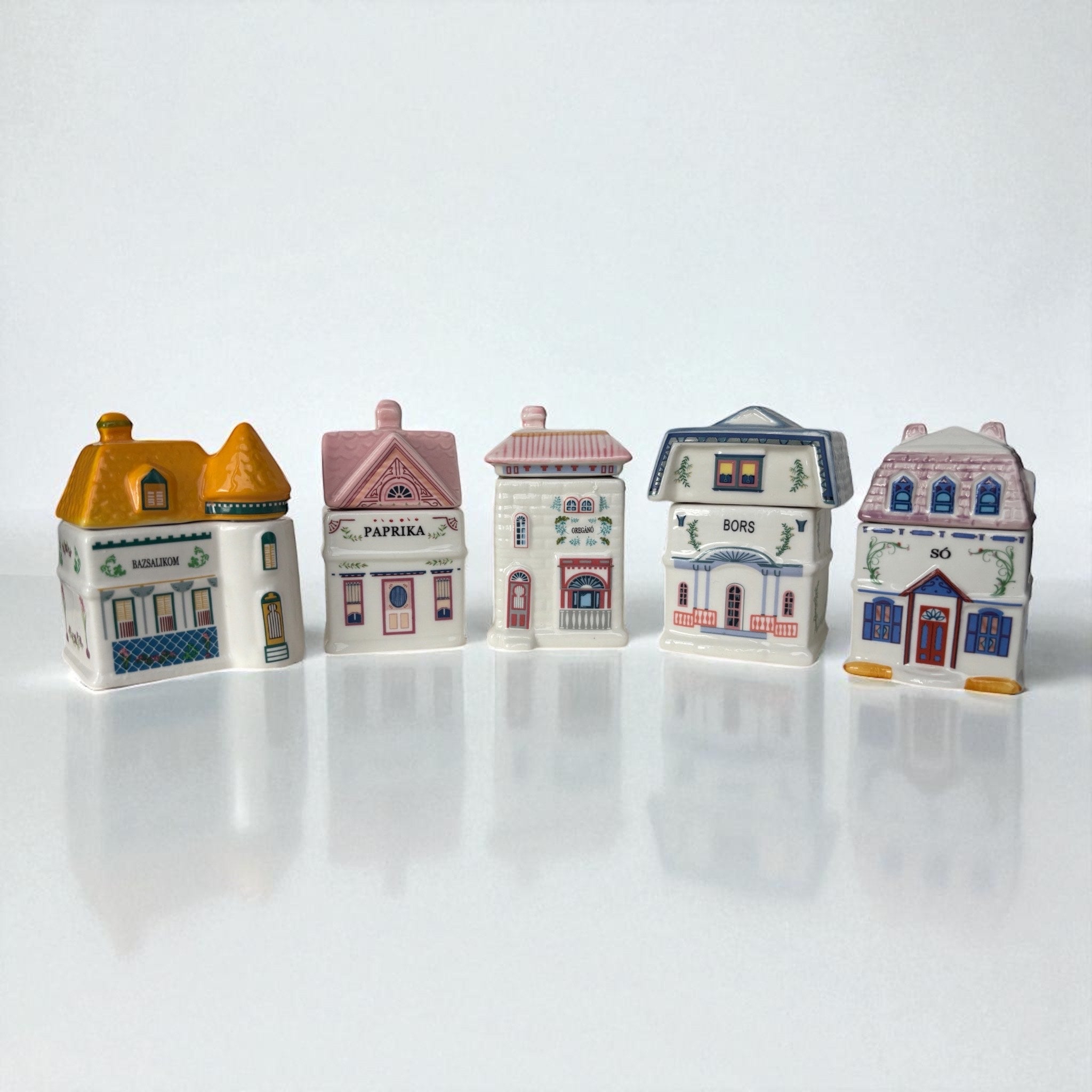 Kerámia fűszertartó házikók